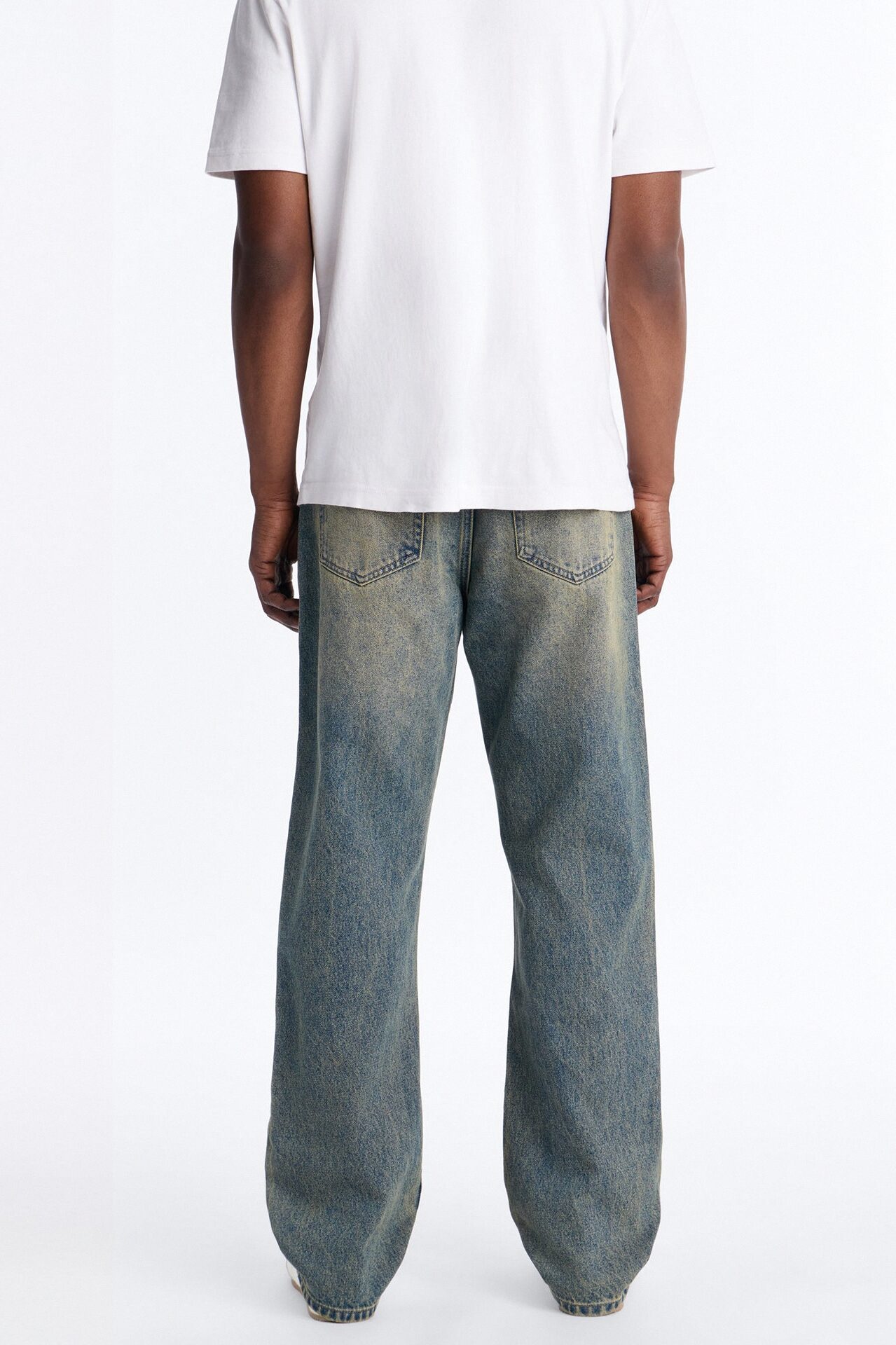 Straight Dark Wave Jeans - Medium Blue Wash