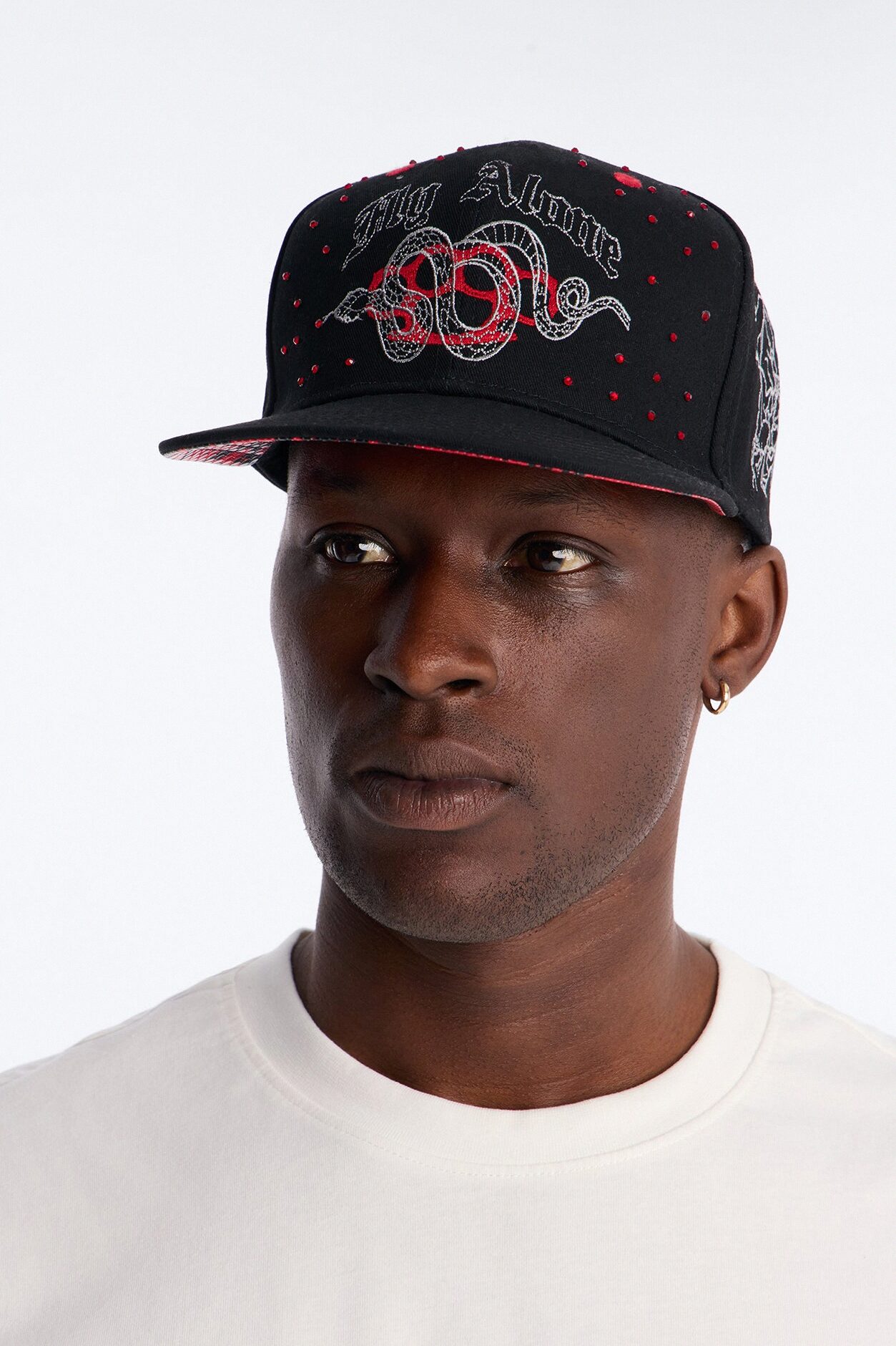 Fly Alone Graphic Embroidered Snapback Hat - Black