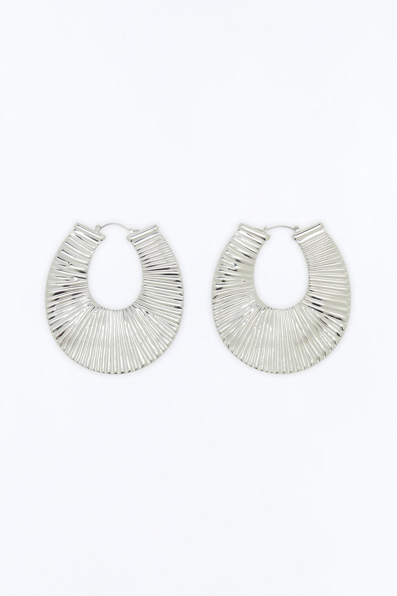 Sleek Hoop Earrings - Silver