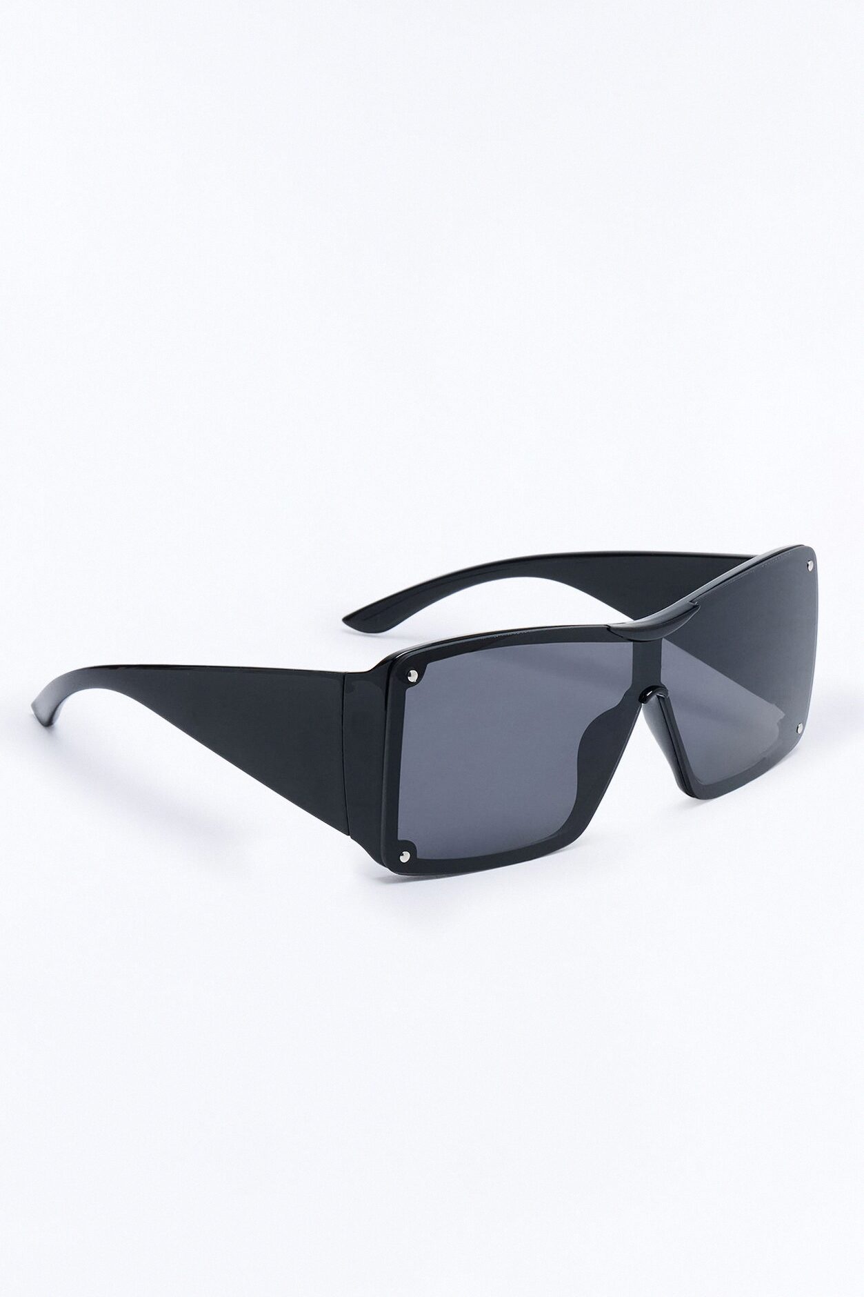 Leveled Up Sunglasses - Black
