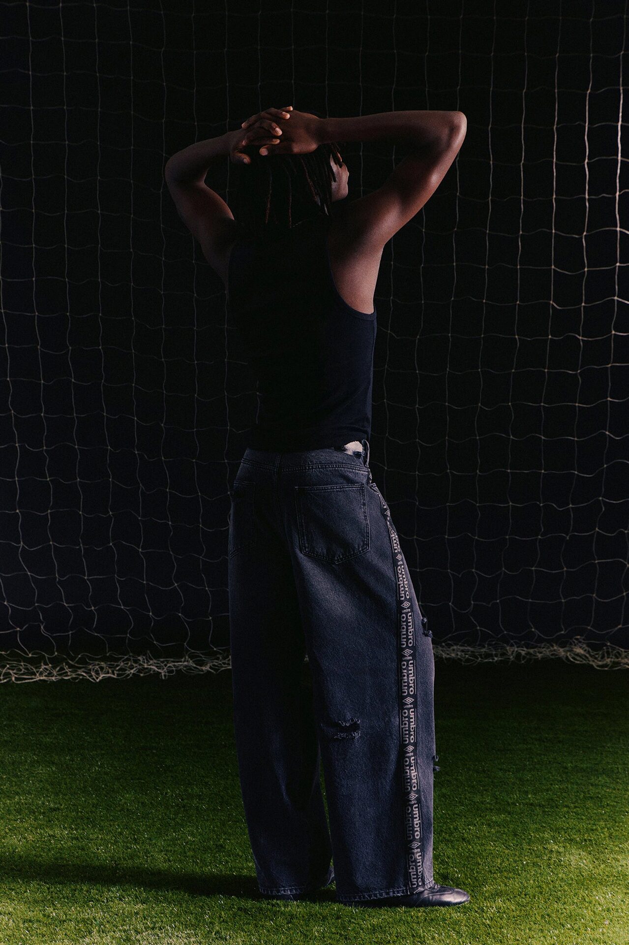 Umbro Distressed Baggy Jean - Black Wash
