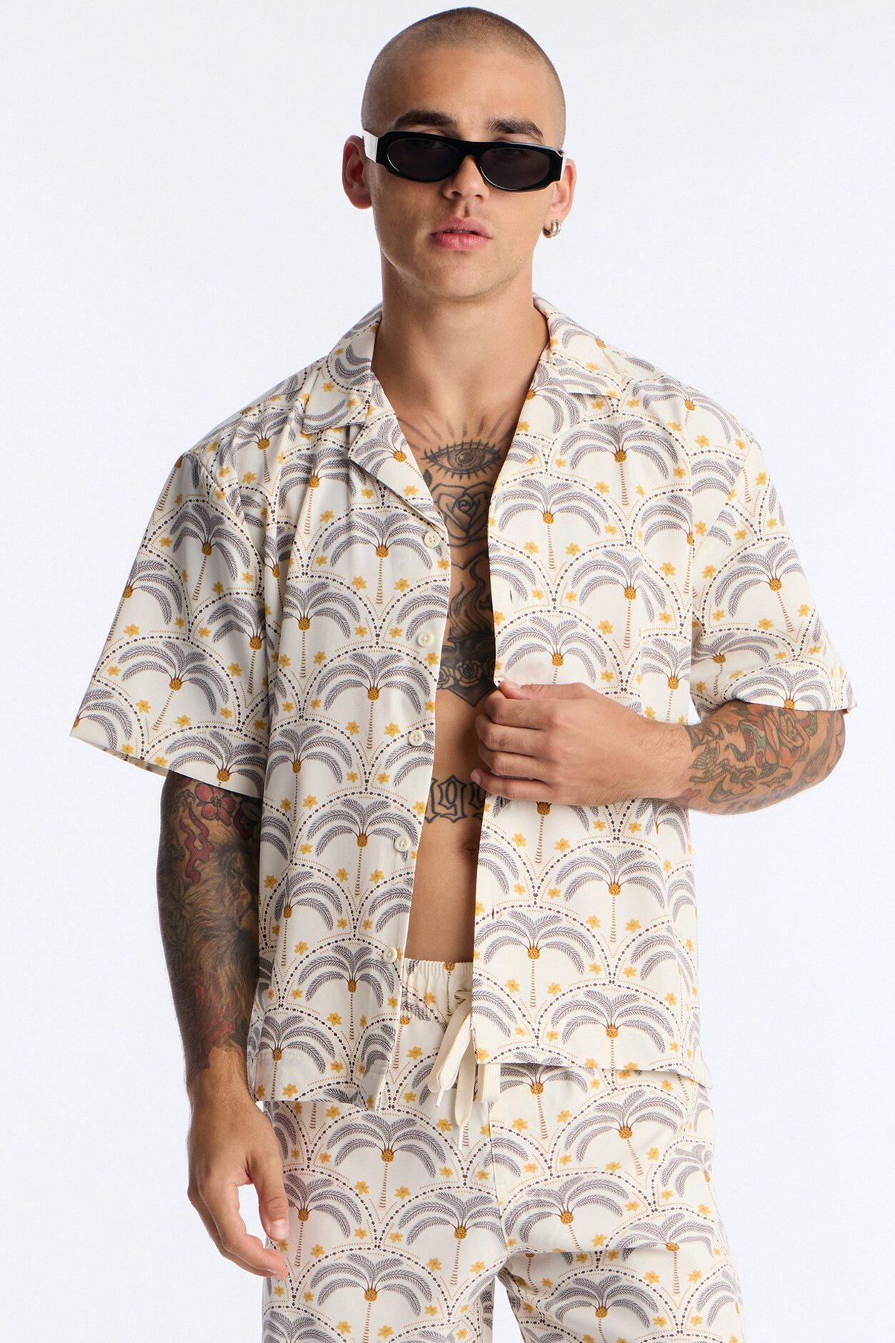 Relaxed Palm Mandala Cuban Collar Button Up Shirt - Cream/combo