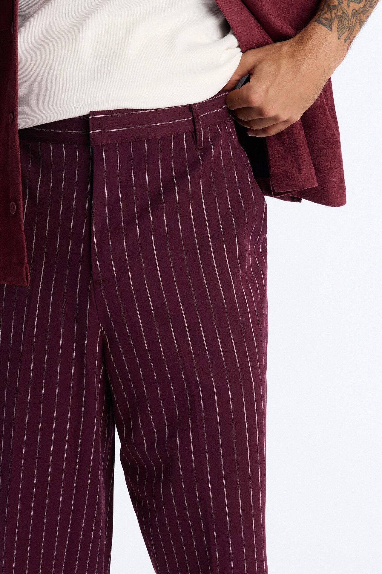Baggy Striped Trouser Short - Burgundy