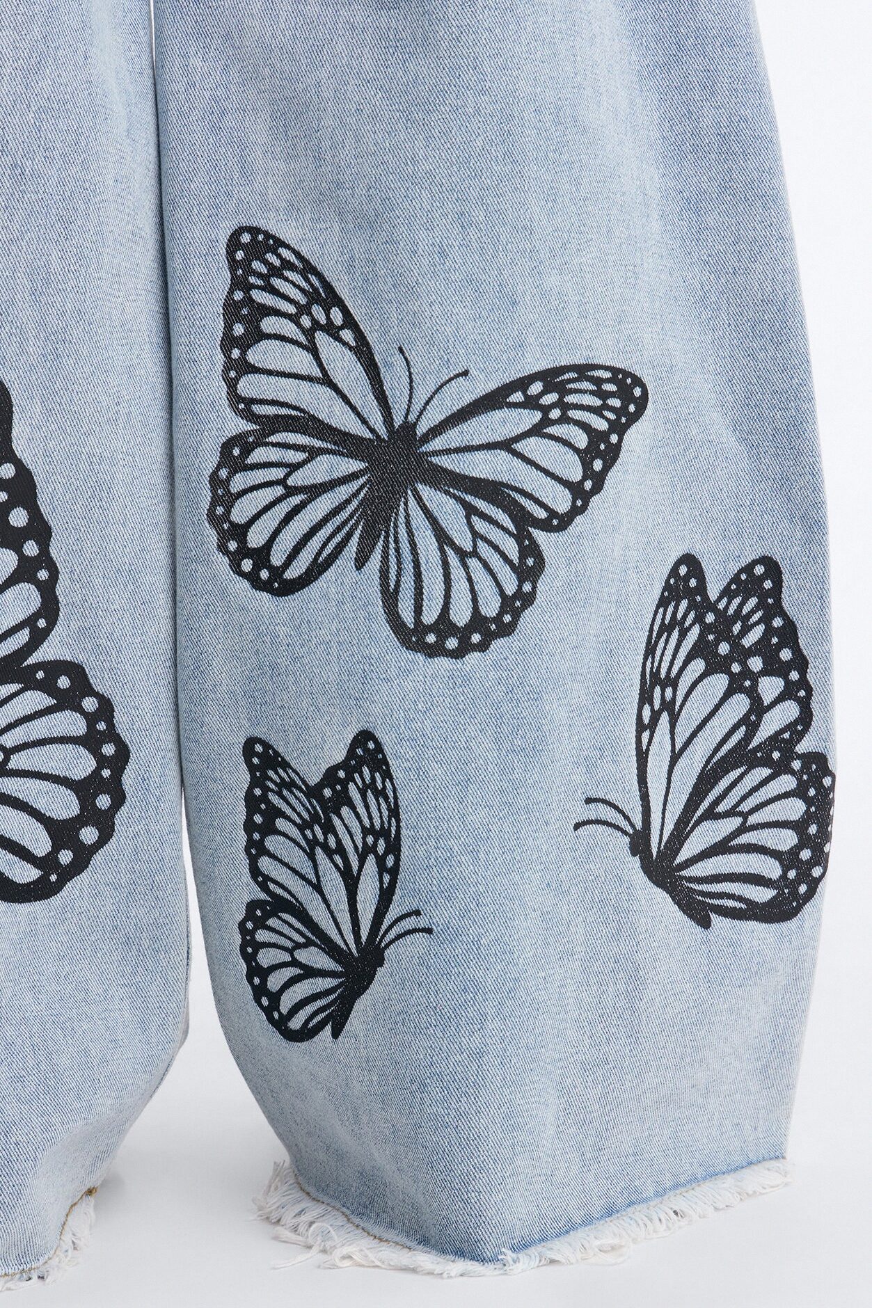 Mini Beautiful Butterflies Wide Leg Jeans - Light Wash