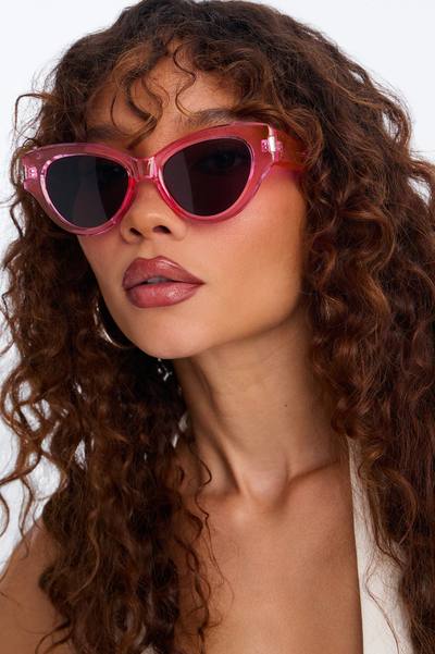 Beach Front Escape Sunglasses - Pink