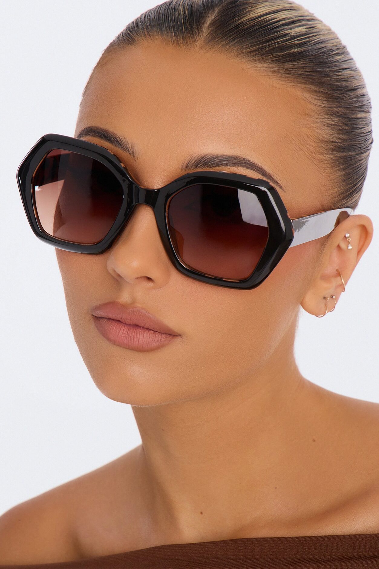 Different Vision Sunglasses - Black/Brown