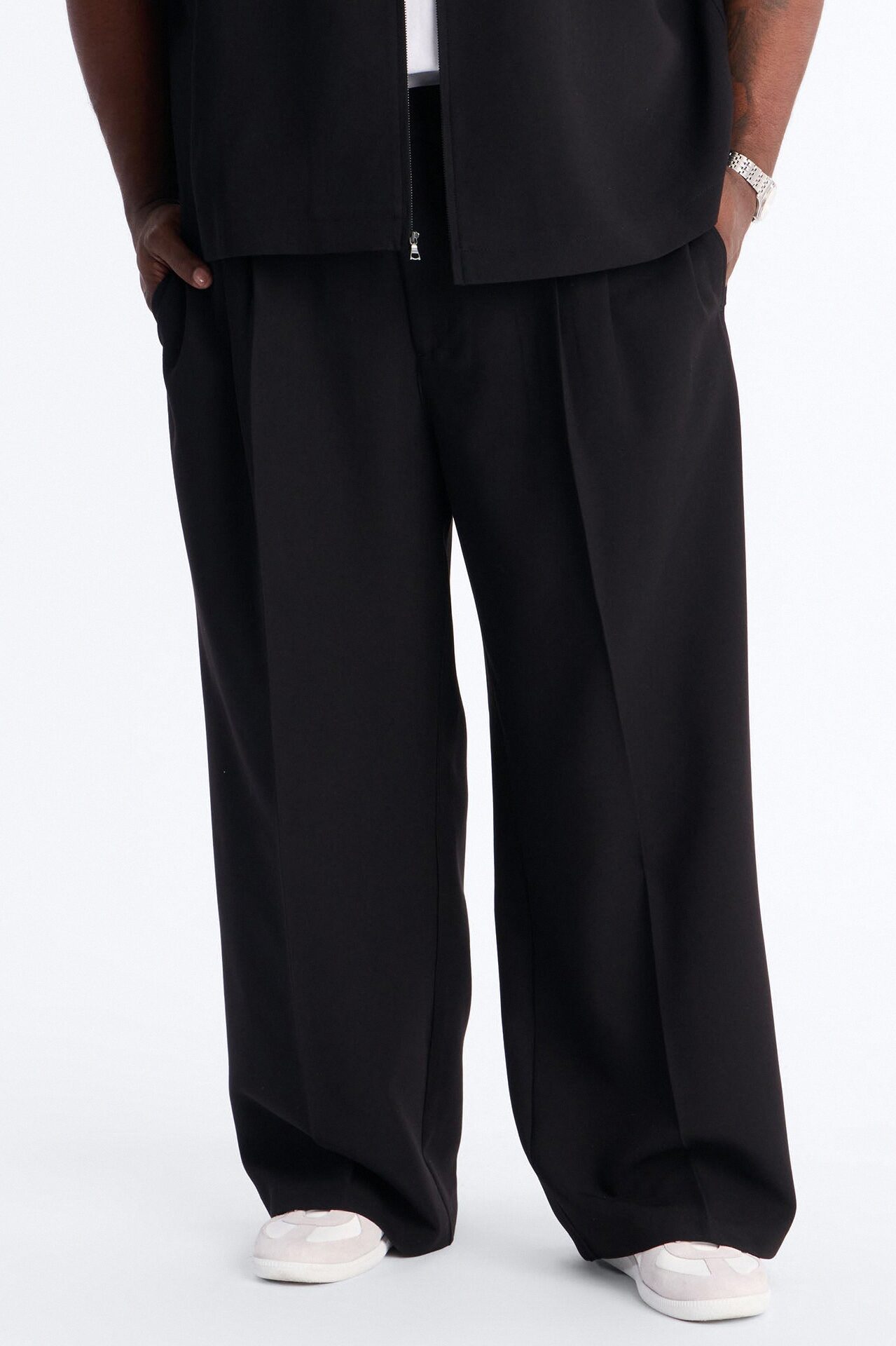 Modern Essential Wide Leg Pleated Hybrid Waist Trouser - Black