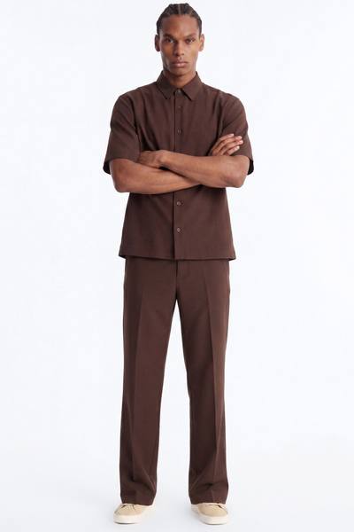 Modern Essential Sleeve Cuban Collar Button Down - Chocolate