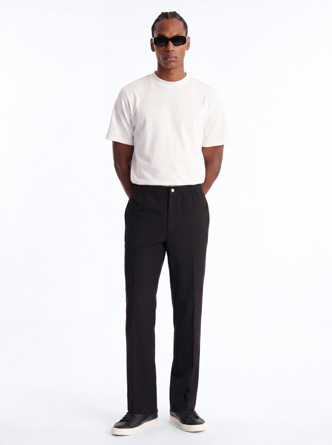 Modern Essential Slim Trouser - Black