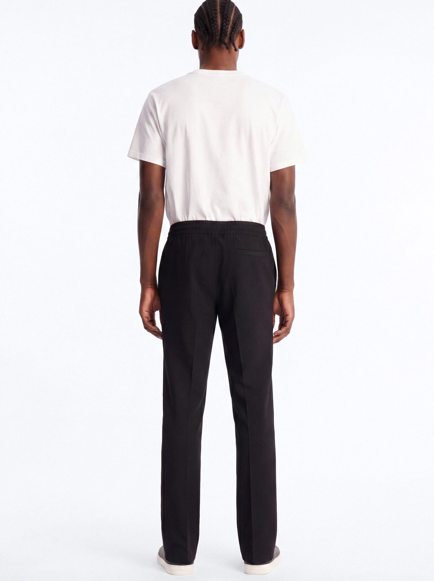 Modern Essential Slim Trouser - Black