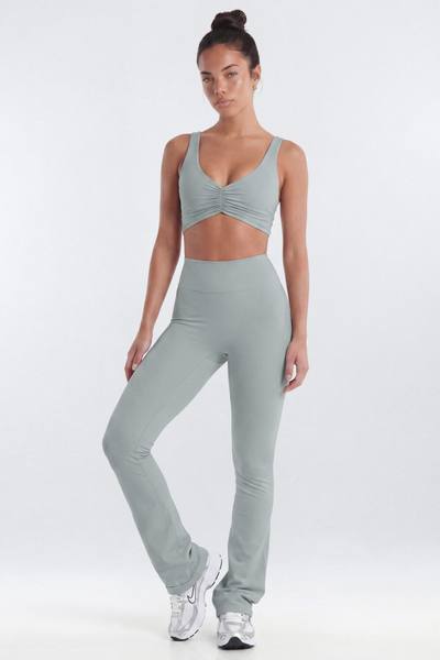 CloudForm™ 32″ Flare Legging - Steel