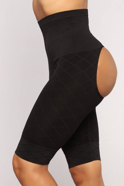 Bigger Dreams Butt Lifter Shorts - Black