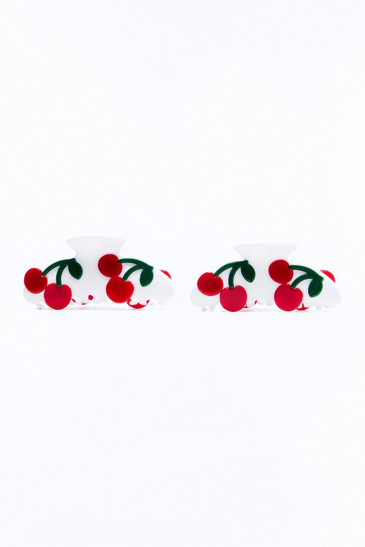 Cherry Pie Claw Clips Two Piece Set - Ivory/combo