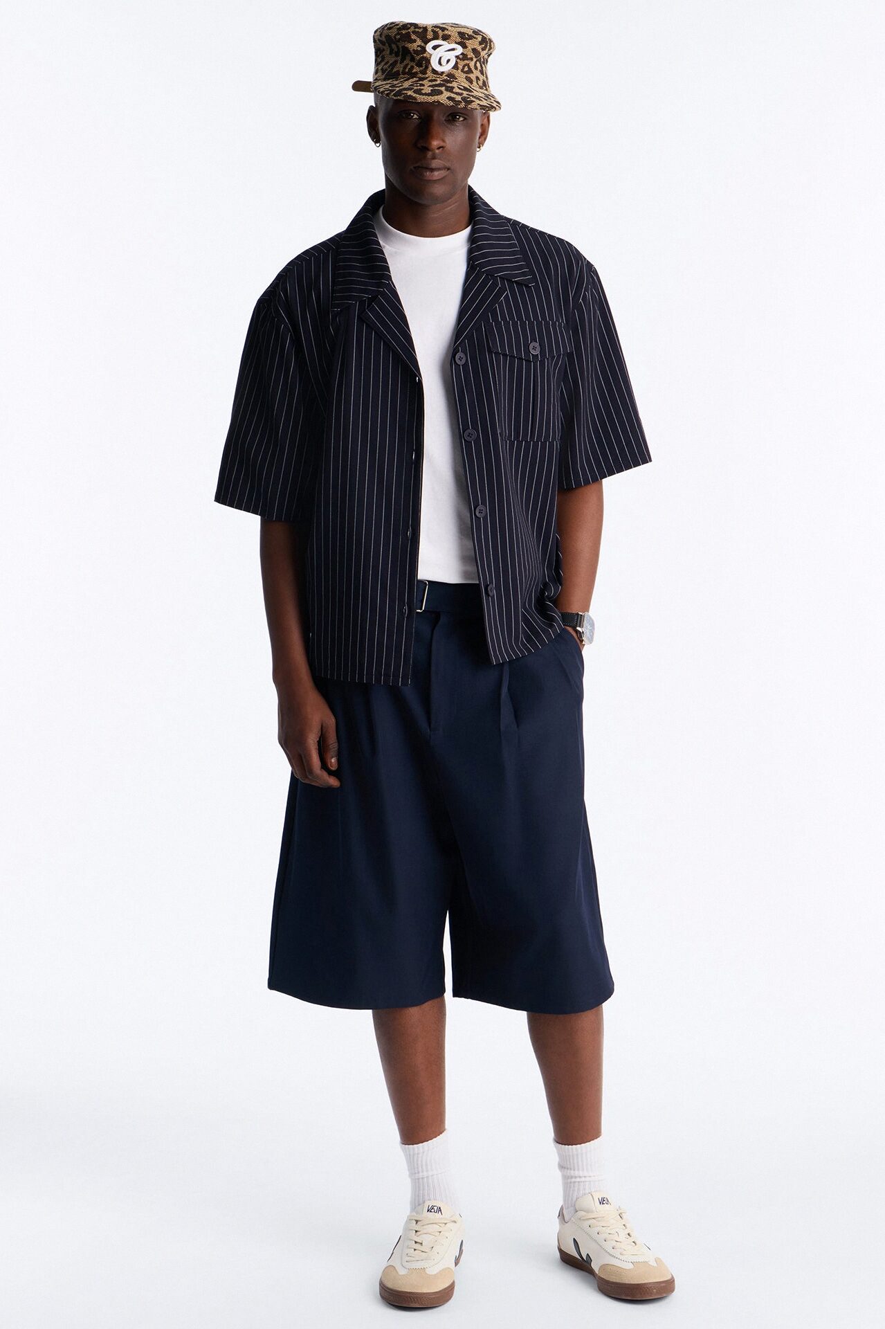 Vanderbilt Gurkha Baggy Trouser Short - Navy