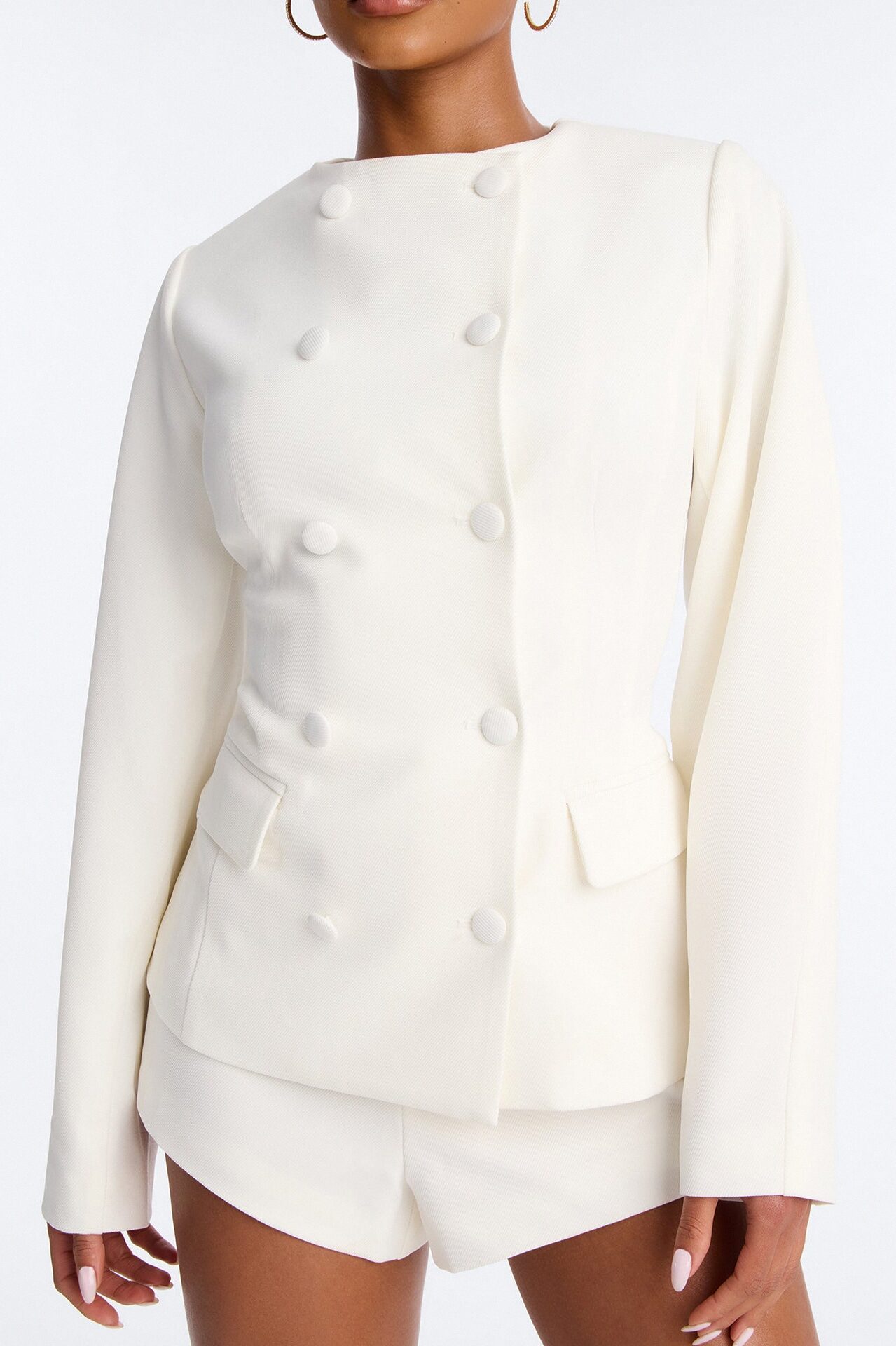Niomie Long Sleeve Double Breasted Collarless Blazer - White
