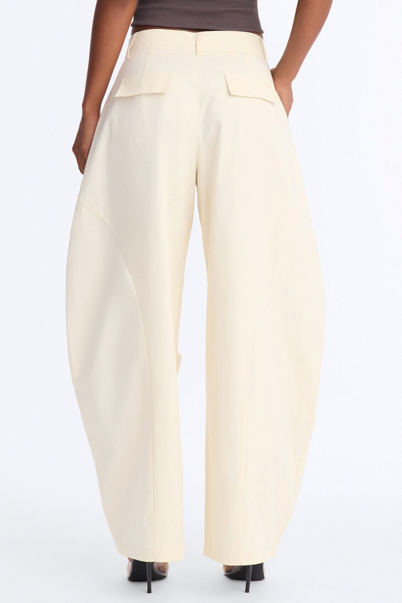 Cooler Than You Barrel Leg Pant 30″ - Ivory