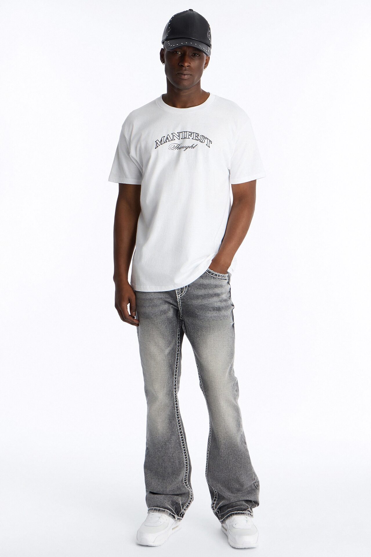 Manifest Thoughts Oversized Short Sleeve Tee - White