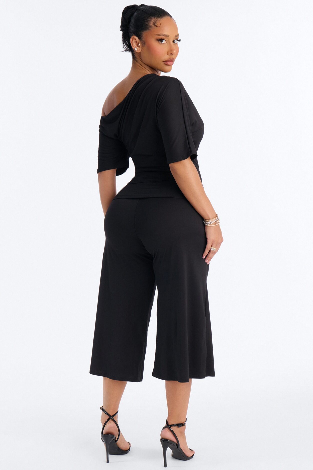 Maria Off Shoulder Gaucho Pant Set - Black