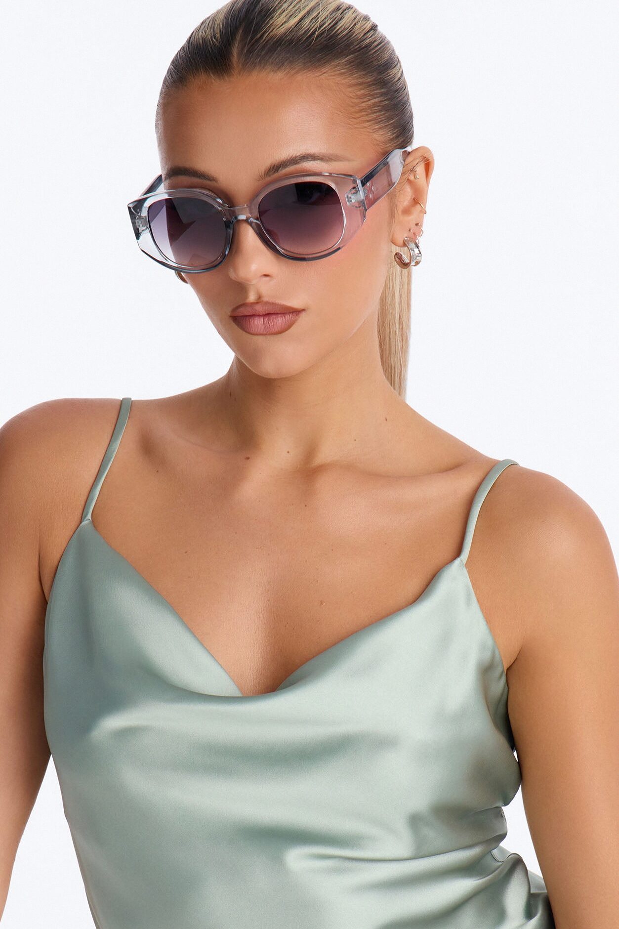 Hit Me Up Sunglasses - Grey