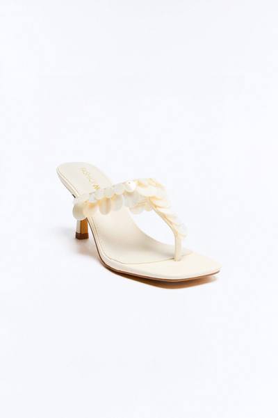 Kenly Shell Thong Heels - Cream