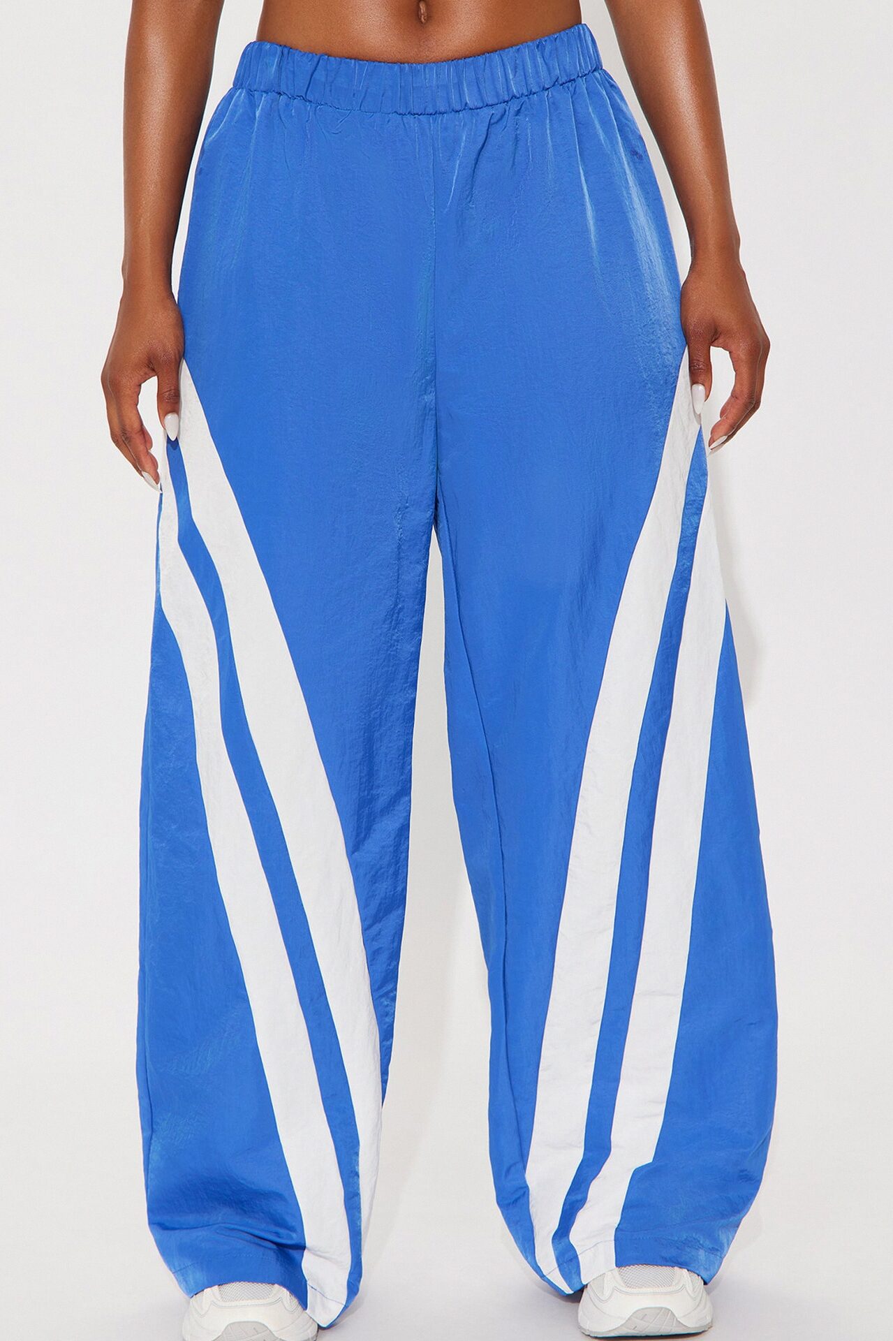 Follow The Curve Windbreaker Track Pant - Blue