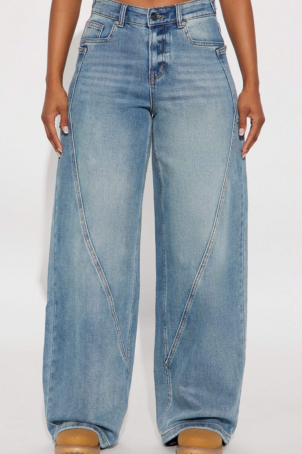 Taking Space Baggy Jeans - Light Wash